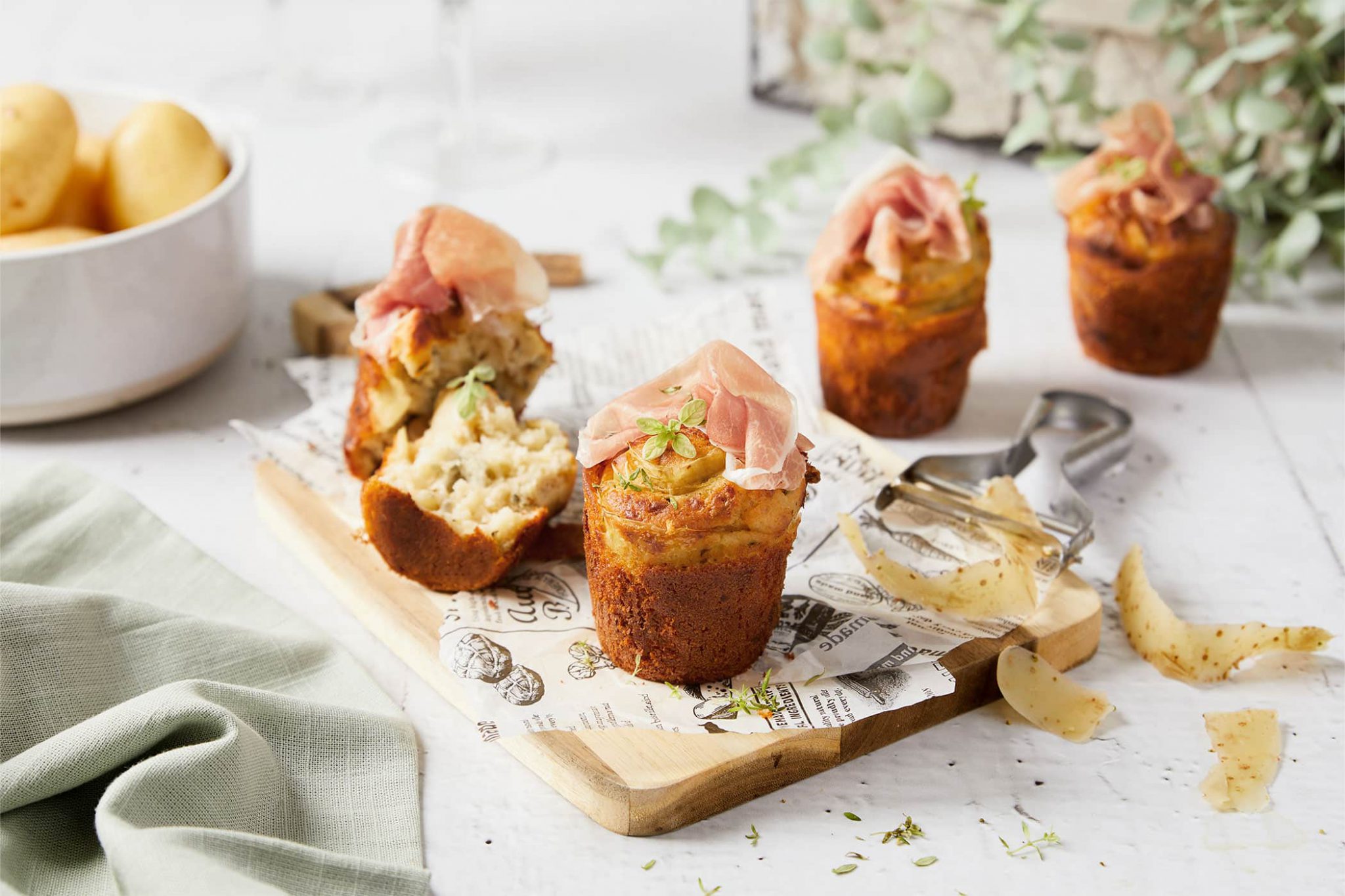 Muffin salati con bucce di patate e Prosciutto di San Daniele