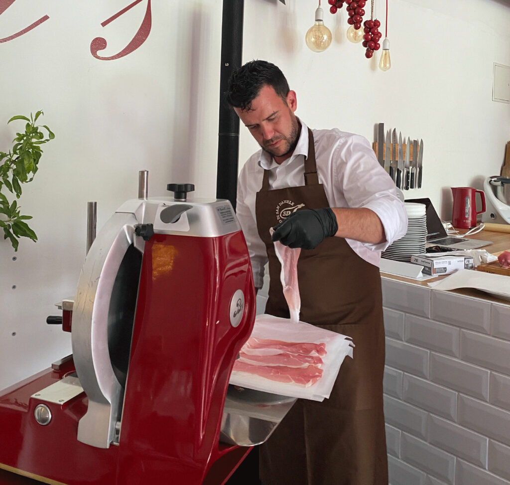 Promozione delle pratiche sostenibili del comparto del San Daniele DOP allo spazio enogastronomico Lettinis, a Düsseldorf - 30 giugno 2025
